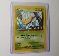 Weedle 69/102 Pokemon Card Base Set Unlimited Vintage WOTC LP-NM - Image 1