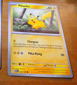 POKEMON 151 CARD CARTE PIKACHU 025/165 MEW FR VF JCC MINT 2023 - Image 1
