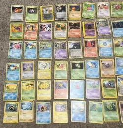 pokemon card lot reserved 168 non holo + 3 holo - Image 1