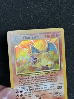 Pokemon Charizard 4/102 Holo 1999-2000 4th Print Base Set - Image 3