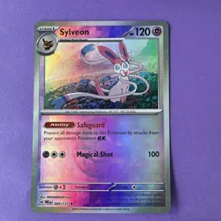 Sylveon 040/131 - Pokemon TCG SV: Prismatic Evolutions - Poke Ball Pattern Holo - Image 1