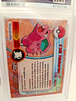 Nidoran - Topps Chrome - Sparkle PSA 9 - 2000 Pokemon #32 - Image 2