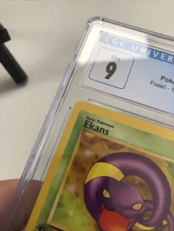 J4 Ekans #46 Fossil 1st Edition - Non Holo (CGC 9 Mint) - Pokemon - Image 4