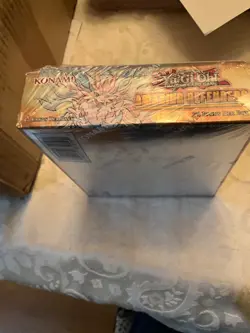 komani Yu-Gi-Oh! Amazing defender booster box unopened 24 packs factory sealed - Image 5