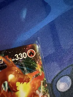 Charizard VMAX Darkness Ablaze Holo Card 020/189 Mint Condition - Image 3