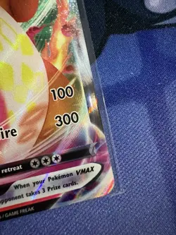 Charizard VMAX Darkness Ablaze Holo Card 020/189 Mint Condition - Image 4