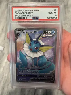 2021 POKEMON SWORD & SHIELD EVOLVING SKIES #172 FULL ART/VAPOREON V PSA 10 - Image 1