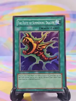 Yu-Gi-Oh TCG Card | The Flute of Summoning Dragon SDK-042 - Image 1