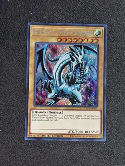 Yu-Gi-Oh! SECRET RARE HOLO CARD BLUE-EYES WHITE DRAGON CT14-EN002 NM - Image 1