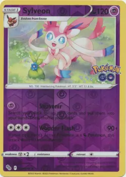 Sylveon - 035/078 - Holo Rare - Reverse Holo NM, English Pokemon GO - Image 1