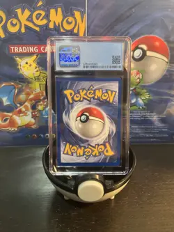 1999 Pokemon Vaporeon #12 Jungle Holo CGC 8 - Image 2