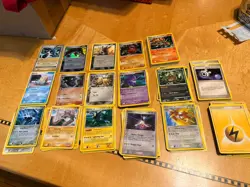 2007 Pokemon TCG Diamond and Pearls Collectors Tin 202 Cards - Image 2