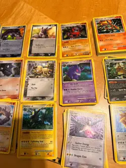 2007 Pokemon TCG Diamond and Pearls Collectors Tin 202 Cards - Image 3