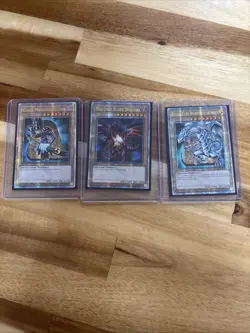 Yu-Gi-Oh! TCG Blue-Eyes White Dragon Red Eyes Dark Magician Quarter Century - Image 1