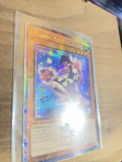 Yu-Gi-Oh! Madolche Magileine RA04-EN185 Quarter Century Secret Rare - Image 2