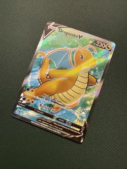 Pokemon GO #076/078 Dragonite V (Full Art) Ultra Rare Near Mint - Image 2