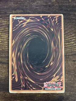 Yu-Gi-Oh! TCG Dark Magician Yugi SDY-006 Unlimited Ultra Rare - Image 2