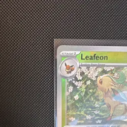Pokemon Leafeon 005/131 Sv: Prismatic Evolutions Holo Master Ball Pattern - Image 2