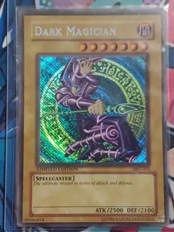 ERROR Yu-Gi-Oh! Dark Magician 2002 BPT-001 Reverse Foil Error Light Play - Image 1