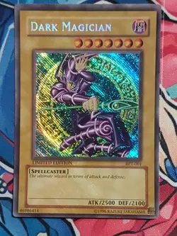ERROR Yu-Gi-Oh! Dark Magician 2002 BPT-001 Reverse Foil Error Light Play - Image 2