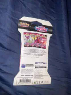 Pokemon TCG Sword & Shield 08 Fusion Strike Sleeved Booster Pack 820650809170 - Image 4