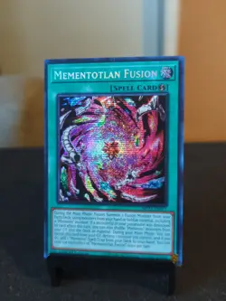 YuGiOh! - Mementotlan Fusion MP25-EN073 Prismatic Secret Rare 1st Edition NM - Image 2