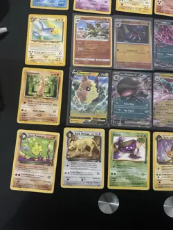 Pokemon Vintage And New Set 24 Cards Bundle - Image 5