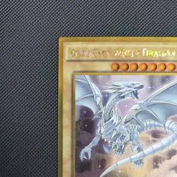 Blue-Eyes White Dragon MVP1-ENG55 Movie Pack Gold 1st Edition - Image 5