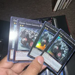 Yu-Gi-Oh! Legendary Collection 2 The Duel Academy Binder + Card Lot! - Image 5