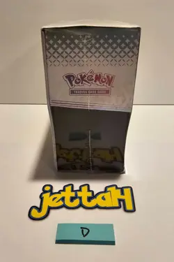 Pokemon Prismatic Evolutions - Elite Trainer Box (ETB) - SV8.5 - NEW/SEALED! (D) - Image 4