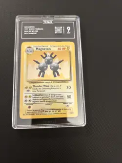 1999 Base Set Magneton Holo 9/102 Rare WOTC Pokemon Card TCG TAG 9 - Image 2
