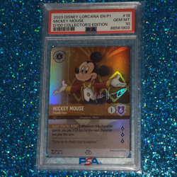 PSA 10 Disney Lorcana EN P1 Mickey Mouse Friendly Face D100 Collector's Edition - Image 4