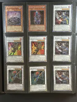 Yu-Gi-Oh! TCG - Lot of 200+ Cards w/binder - LP to MP condition - See pictures - Image 3