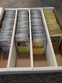 1000 Cards Non-holo Pokemon Bulk (All Pokemon, No Trainers Or Energy) - Image 1