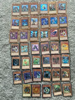 Yu-Gi-Oh! 400+ Card Lot Collection - 220 Holos & 300 Common Cards - English - Image 4