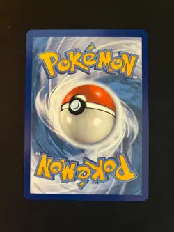Pikachu V - Promo SWSH: Sword & Shield Promo Cards SWSH061 NM - Image 2
