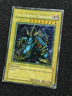 Yu-Gi-Oh! Tri Horned Dragon LOB-000 Unlimited 2002 Wavy Faded NM - Image 3