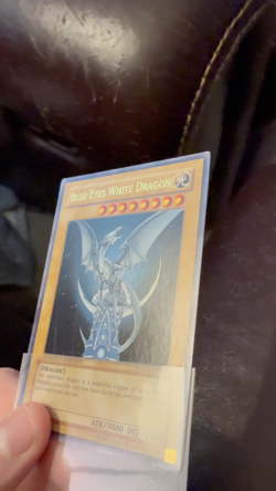 Yugioh Blue-Eyes White Dragon YAP1-EN001 Ultra Rare Limited Edition VLP - Image 2