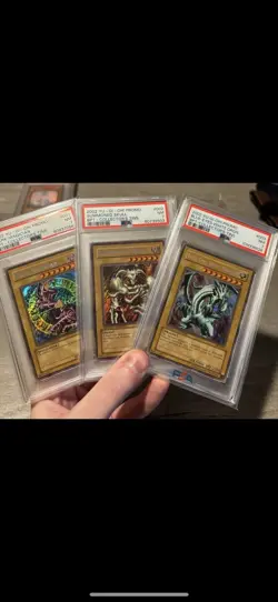 Yu-Gi-Oh! Dark Magician Blue Eyes Summoned Skull BPT-001 BPT-002 BPT-003 PSA 7 - Image 3