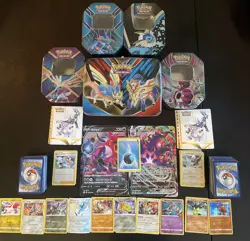 500+POKEMON CARDS COLLECTION W/ 60+HOLO FOILS & RARES! 5 TINS & 2 MINI BINDERS! - Image 1