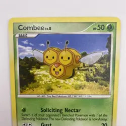 Combee 79/130 - Diamond and Pearl Regular 2007 - Common Pokemon Card TCG - Image 2
