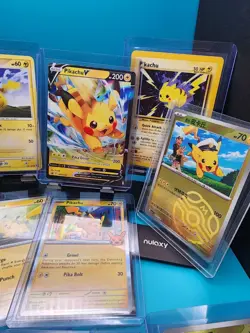 Pokemon 21 Pikachu card LOT - no dupes - Image 3