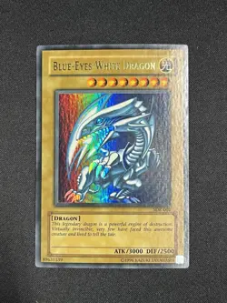 Blue-Eyes White Dragon SDK-001 Ultra Rare WAVY Unlimited Yu-Gi-Oh - Image 1