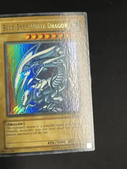 Blue-Eyes White Dragon SDK-001 Ultra Rare WAVY Unlimited Yu-Gi-Oh - Image 2