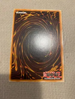 Yu-Gi-Oh! mask of darkness mint MRD-EN014 25th annivsary - Image 2