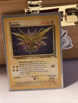 Zapdos 1st Edition Fossil 30/62 - 1995, 96, 98 Nintendo - Pokemon Card - NM - Image 2