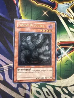 Yugioh! Fusion Devourer STON-EN020 Ultimate Rare 1st Edition NM - Image 1