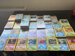 Vintage Pokemon Card Fossil Set Bulk approx 800 Cards WOTC 1999 Job Lot - Image 4