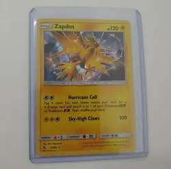 Pokemon Card Zapdos 24/68 Holo Rare Hidden Fates 2019 LP-NM - Image 1