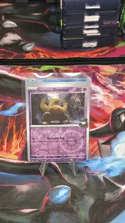 *ERROR/MISCUT* Team Rocket's Drowzee Reverse Holo 079/182 Destined Rivals SV - Image 1